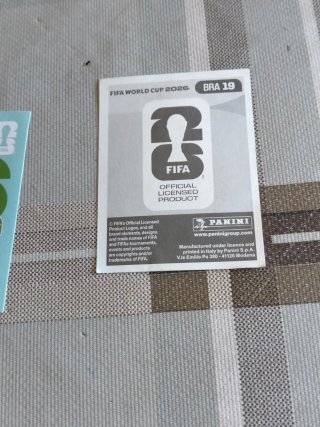 2 Cromos Mundial Raphinha y Casemiro