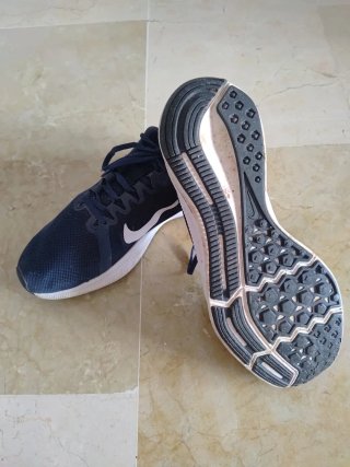 Zapatillas Nike Azul y Blanco
