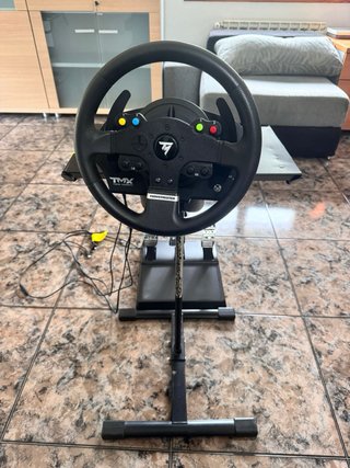 Volante Thrustmaster TMX Pro + Soporte