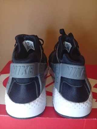 Nike Air Huarache Negro/Gris