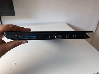 Portátil Toshiba Negro
