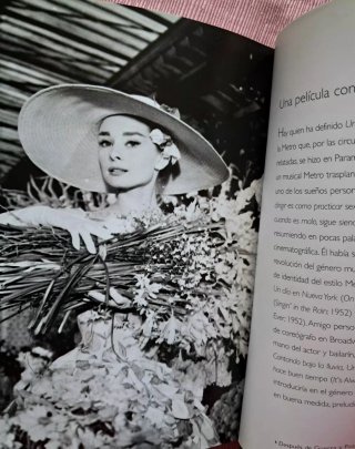 Audrey Hepburn Colección Libro-DVD + Regalo