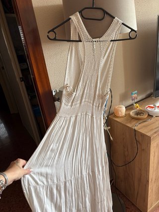Vestido largo crochet beige