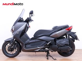 YAMAHA X-MAX 400