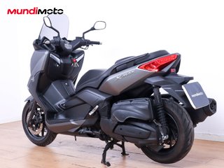 YAMAHA X-MAX 400