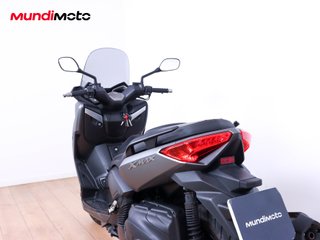 YAMAHA X-MAX 400
