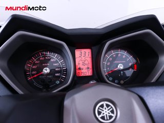 YAMAHA X-MAX 400