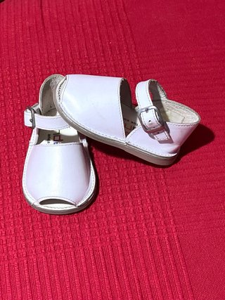 SANDALIAS NUEVAS ANDANINES PIEL TIPO MENORQUINAS