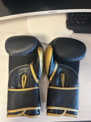 Guantes Boxeo Reebok 12 oz + Vendas