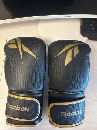 Guantes Boxeo Reebok 12 oz + Vendas