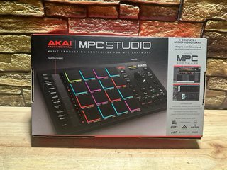 Akai MPC Studio Controlador MIDI
