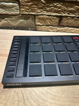 Akai MPC Studio Controlador MIDI