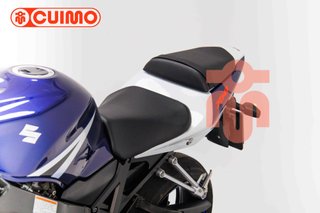 SUZUKI GSX R750