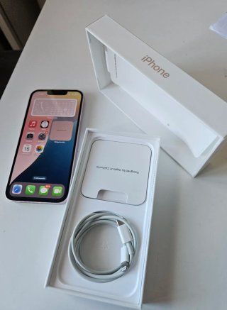 iPhone 13 Rosa