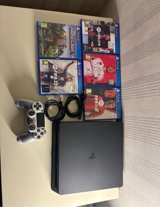 Consola PS4 Slim Negra