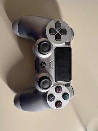 Consola PS4 Slim Negra