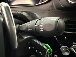 Peugeot 2008 Allure Hybrid 1.2 145CV eDCS6 MHEV!!!