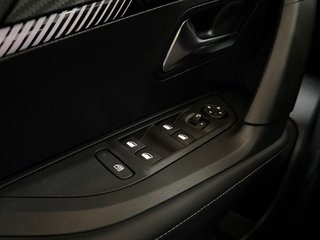 Peugeot 2008 Allure Hybrid 1.2 145CV eDCS6 MHEV!!!