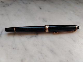 Penna Stilografica Montblanc Nera