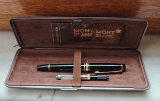 Penna Stilografica Montblanc Nera