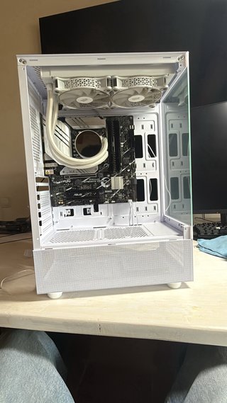 BRUTAL PC GAMING RTX3080ti + i5 13400F
