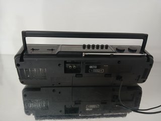 Radio Cassette Vintage Hitachi TRK-640E