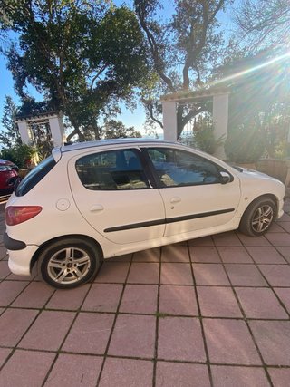 Peugeot 206 2004
