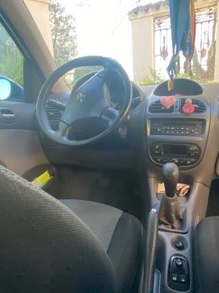 Peugeot 206 2004