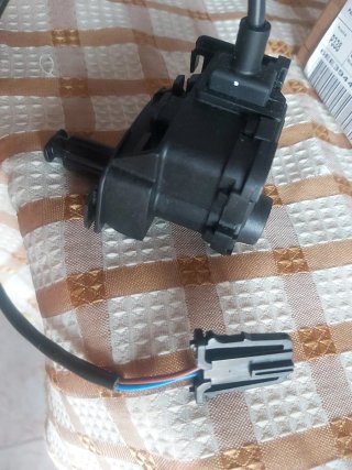 Actuador Tapa Combustible VW