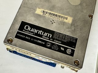 2 discos SCSI originales de equipos Apple