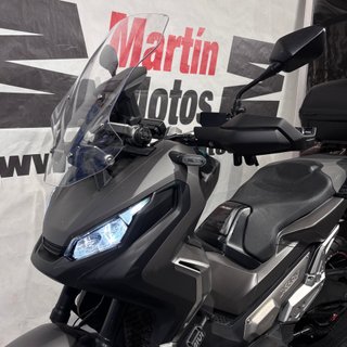 Honda X-ADV Gris Automática