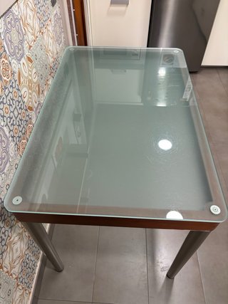 Mesa de cocina cristal y madera