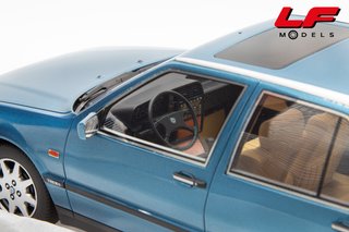 Laudoracing Lancia Thema SW T.D. 1988 Azzurro 1:18