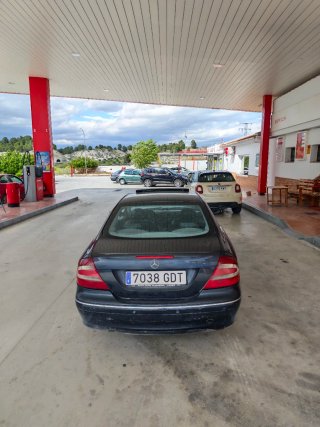 Mercedes-Benz  CLK 2004