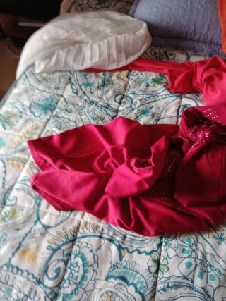 Vestido rojo con pedrería
