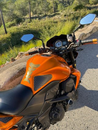 Kawasaki Z750 ABS
