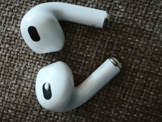 Airpods 3ª Gen A2566 XHG2F36VQ7