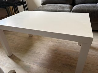 Tavolo da salotto bianco