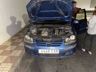 Volkswagen Golf 2004