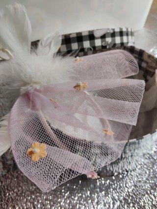 Tocado  rosa con flores para niña 9€ sin caja