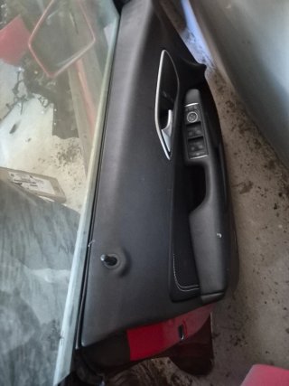 Puerta Delantera Izquierda Mercedes CLA 2018