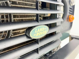 Land Rover Defender 90 TD5 SW 90 kW (122 CV)