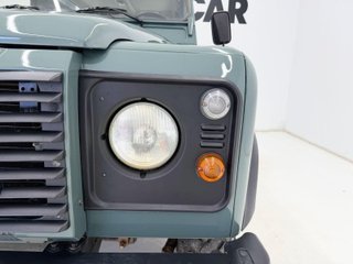 Land Rover Defender 90 TD5 SW 90 kW (122 CV)
