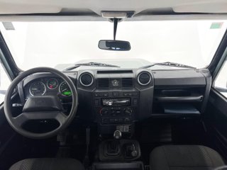 Land Rover Defender 90 TD5 SW 90 kW (122 CV)