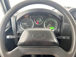 Land Rover Defender 90 TD5 SW 90 kW (122 CV)
