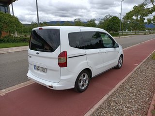 Ford Tourneo Courier 1.5TDCI 95CV