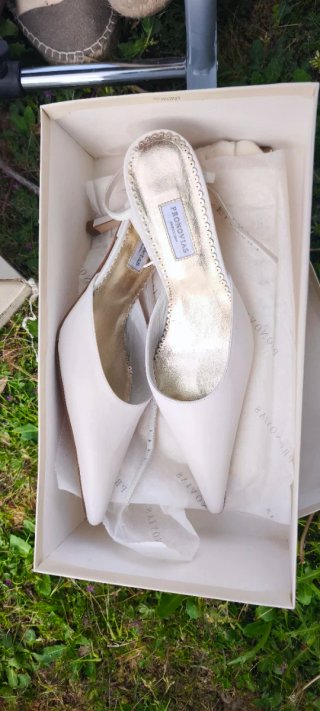 Zapatos de fiesta blancos Pronovias