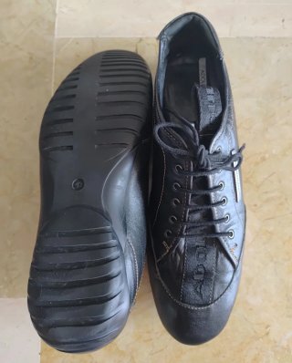 Zapatos Adolfo Dominguez Negros