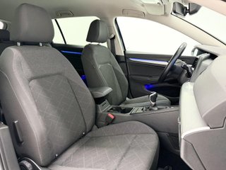Volkswagen Golf Variant Life 1.0 TSI 81 kW (110 CV)