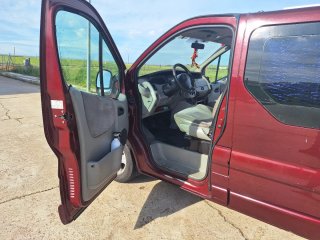 Opel Vivaro 2004